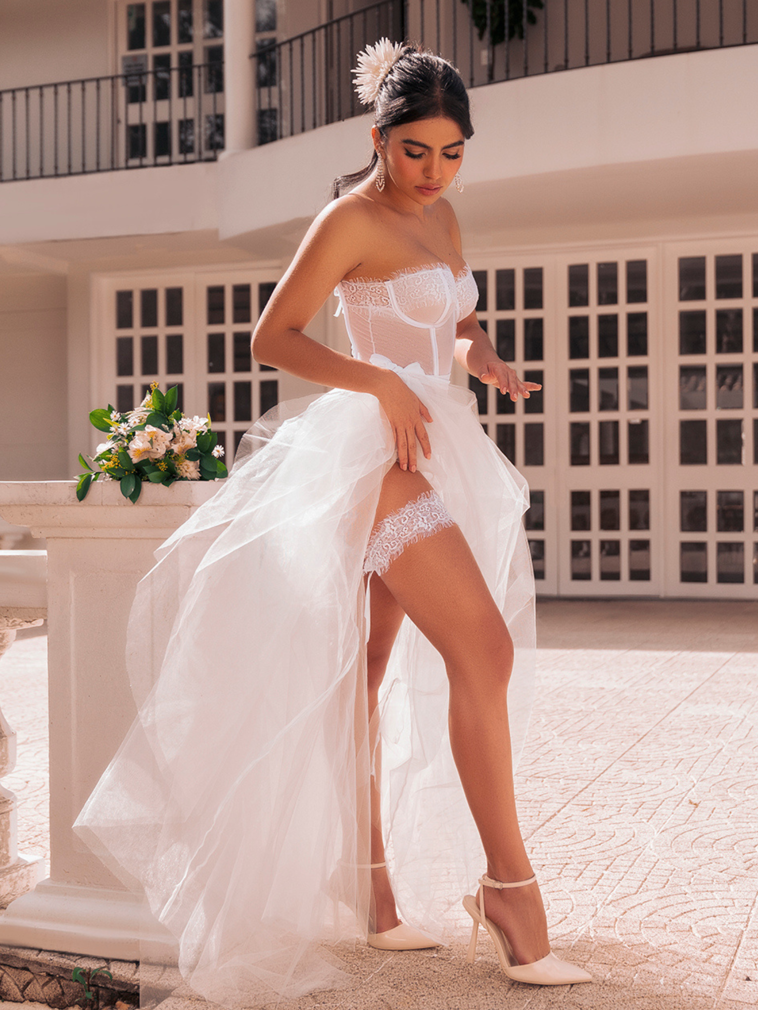 Dolce Bianca Bustier Set