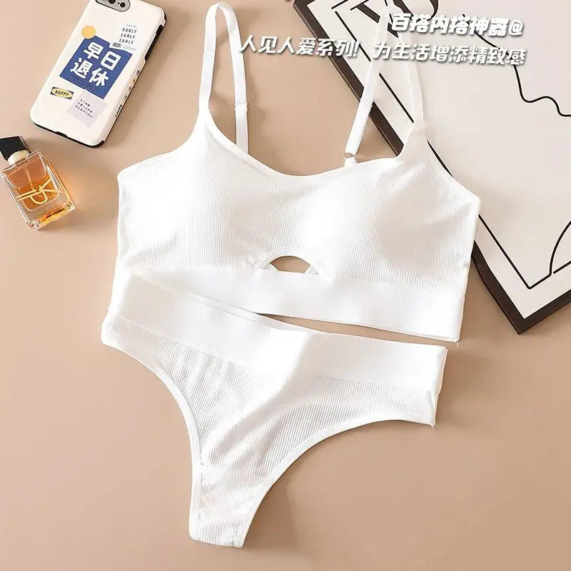 Everybody Lose Control Bra Set