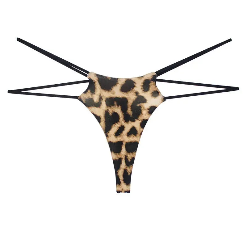 Bellvian™ leopard print thong panties designed with a flattering cut and striking animal print pattern, offering sexy lingerie for women who enjoy confident, fashionable and eye catching intimate wear, ideal for romantic nights, honeymoon lingerie collections, anniversary celebrations and memorable gifts for wives, girlfriends or special partners.